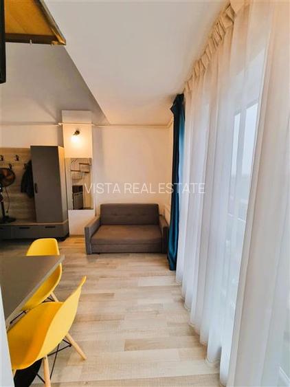 Garsoniera Exclusivista pe 2 Niveluri, Spatioasa si Perfect Pozitionata. Zona Co - 5