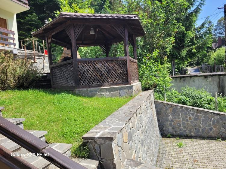 Vila turistica de vanzare in Busteni
