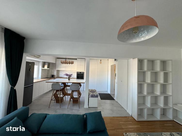 P-ța Alba Iulia 2 camere renovat cu balcon