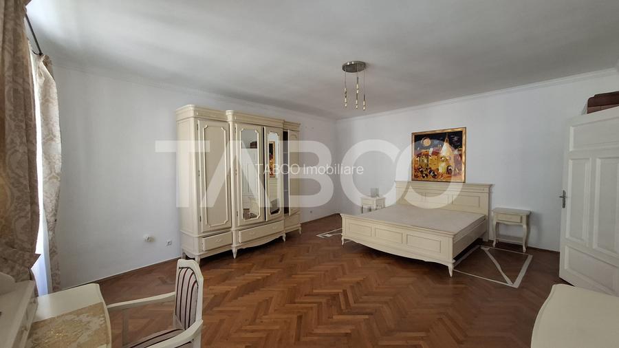 Apartament 2 camere de vanzare 70 mp zona Centrul Istoric - 3