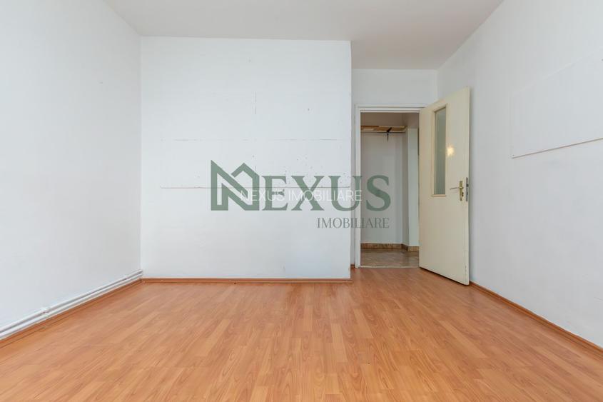 Apartament 3 camere decomandat, Zona Narcisa - 16