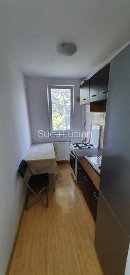 Vanzare Garsoniera - Parc Moghioros -Metrou Romancierilor - 3