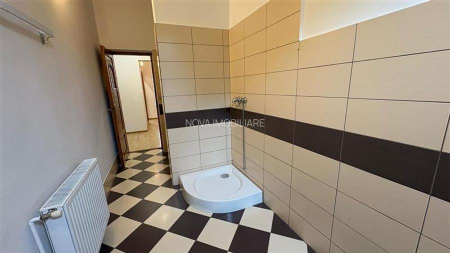 Apartament pretabil birouri, cabinete - 11