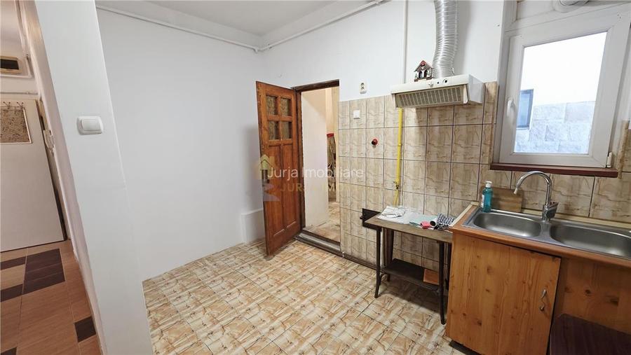 APARTAMENT 3 CAMERE 86 ZONA EMIL RACOVITA - 6