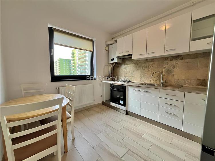 Apartament 2 Camere Decomandat cu Parcare - Tractorul Coresi - 4