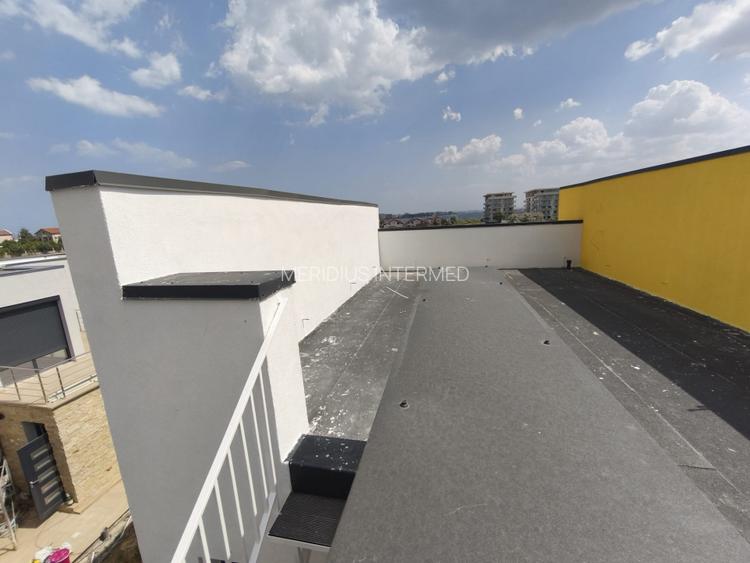 Vila modernă de vânzare strada M16 Mamaia Sat - 4