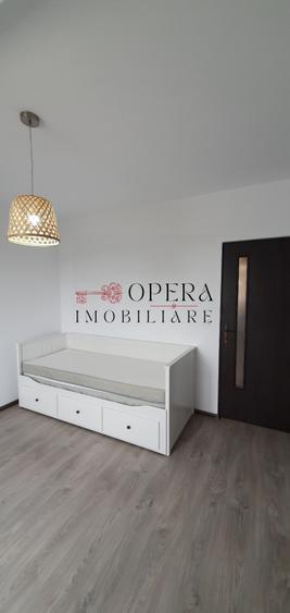 Apartament 3 camere, decomandat, de vanzare, zona CUG