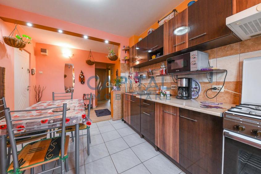 Comision 0 %  Apartament decomandat 3 camere, etajul 3/5 - 8