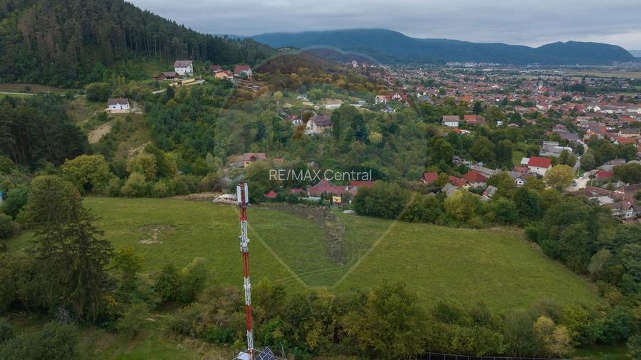 Proiect autorizat (AC) pentru constructia a 2 vile individuale P+M - 3