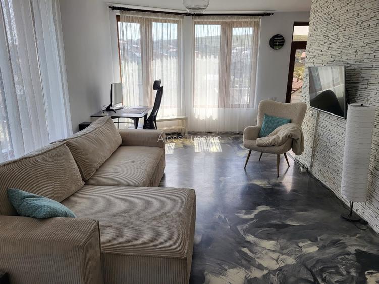 Casă individuală de 210 mp, teren 828 mp in Câmpenești - 3