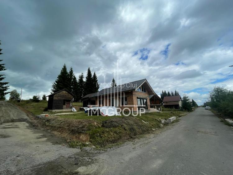 De vanzare cabana centru Belis - 2