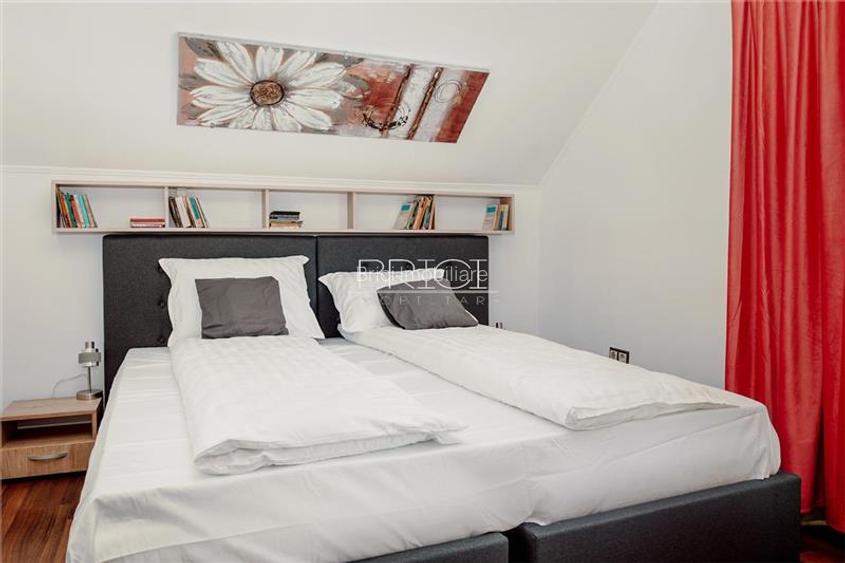 Apartament cu 2 camere, cu Parcare, Livada Postei, Centrul Istoric - 5