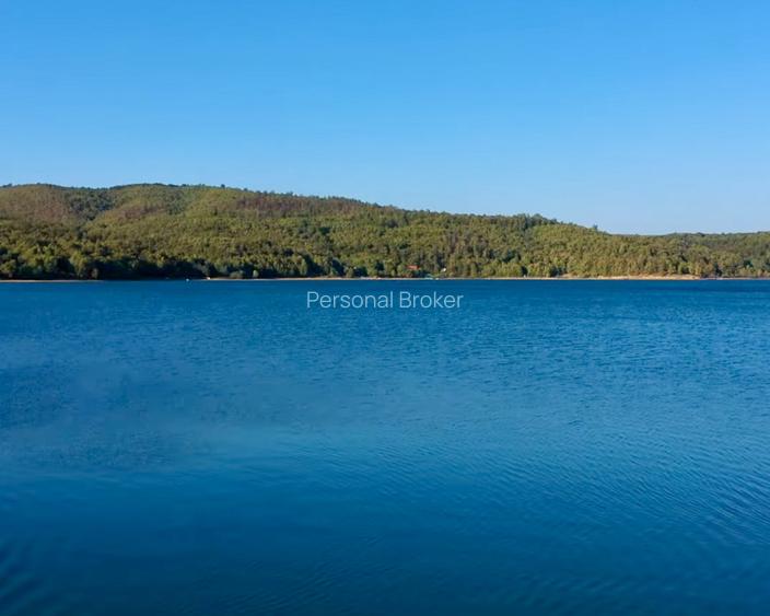 Teren de constructie - prima linie de lacul Surduc - 0% COMISION  - 4