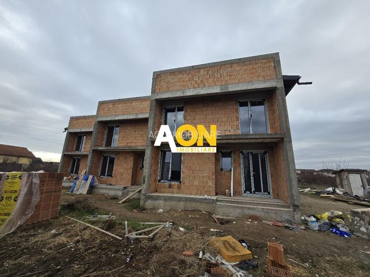 1/2 Duplex Zona Dealul Furcilor 4 Camere, 300mp Teren, 60mp Subsol - 2