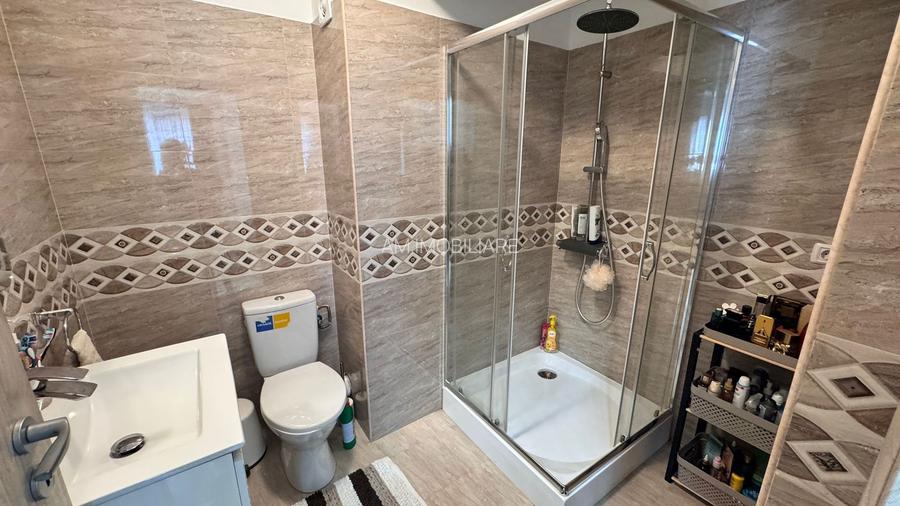 AP. 3 CAMERE MOBILAT LUX, BUCATARIE INCHISA, PARCARE INCLUSA, COMIS 0% - 13