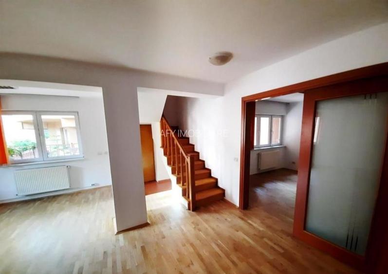 Duplex P+1, 4 camere, scara interioara, curte proprie, 104 mp, an 2013 - 3