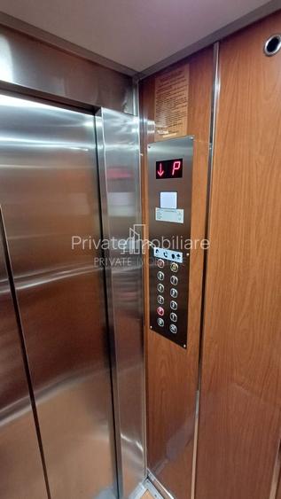 Apartament 3 camere, hol patrat, 2 balcoane,etaj intermediar, Unirii - 15