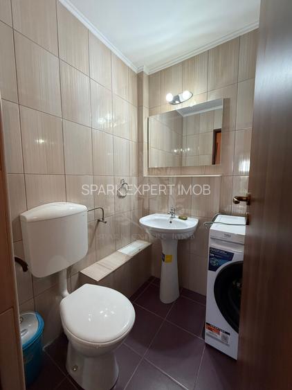 Apartament 3 camere, spațios, zona Sala Sporturilor, Ploiești - 9