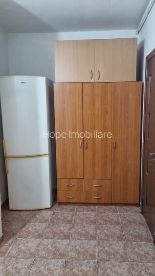 Berceni-Govora-Garsoniera-decomandata - 4