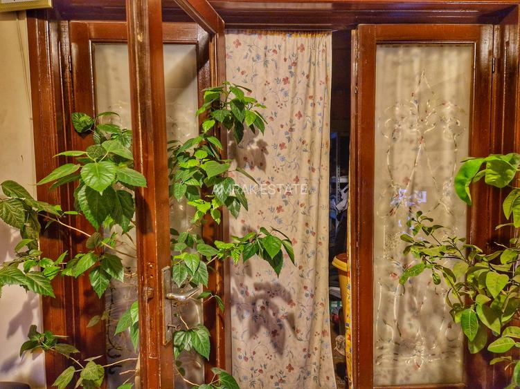 Casa cu tavan inalt - Piata Alba Iulia - Singur in curte - 5