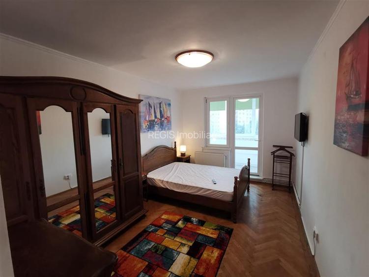 Apartament spatios 3 camere cu loc de parcare inclus Centrul Nou - 8
