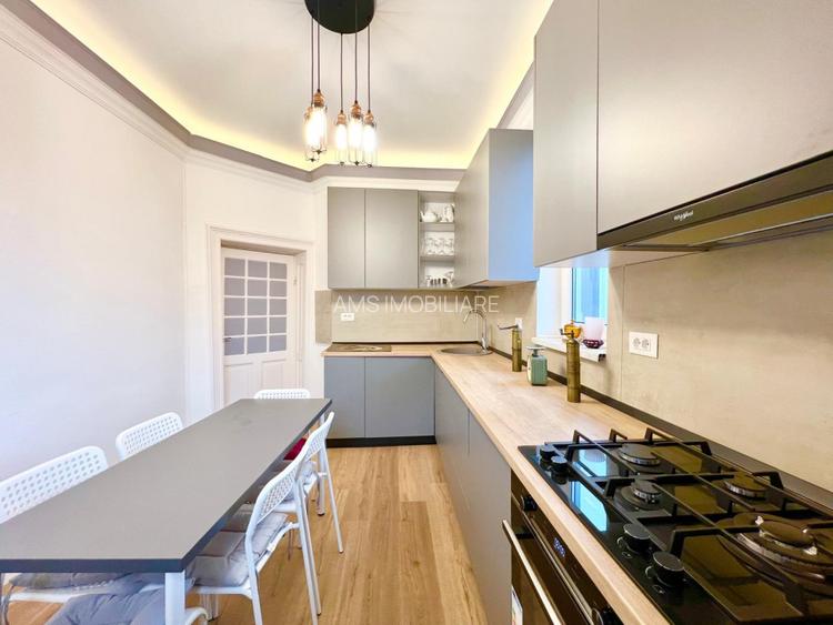 SPATIU DEOSEBIT VILA / PARTIAL MOBILAT SI UTILAT  - 6