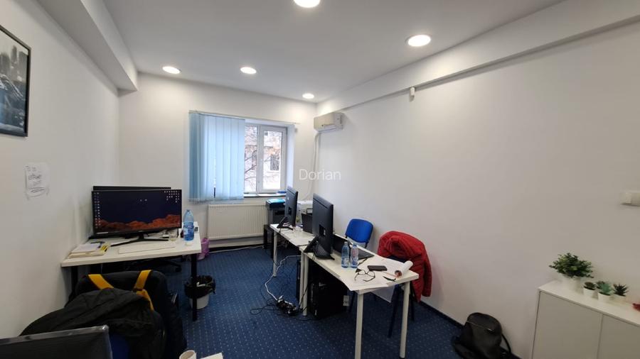 Spatiu Birouri  zona piata Victoriei, Piața 1 Mai, Turda, Arcul de Triumf - 2