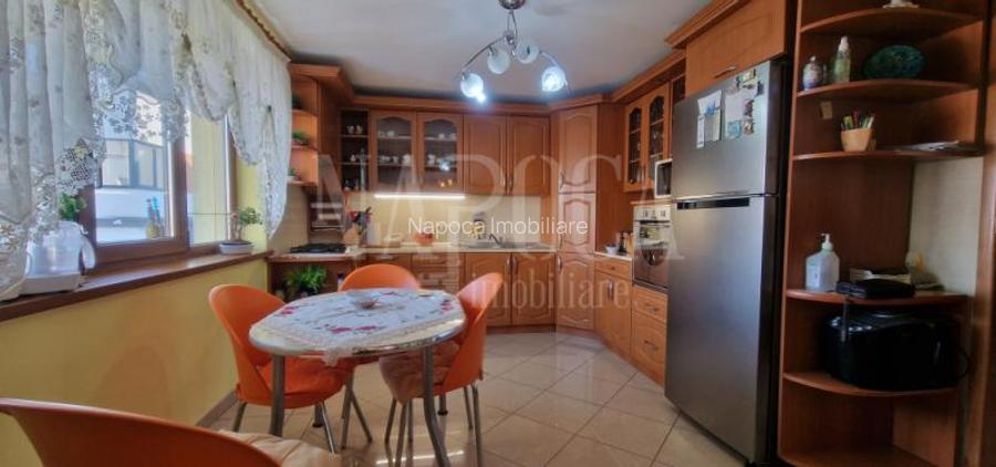 Casa 7 camere de vanzare in Europa, Cluj Napoca - 4