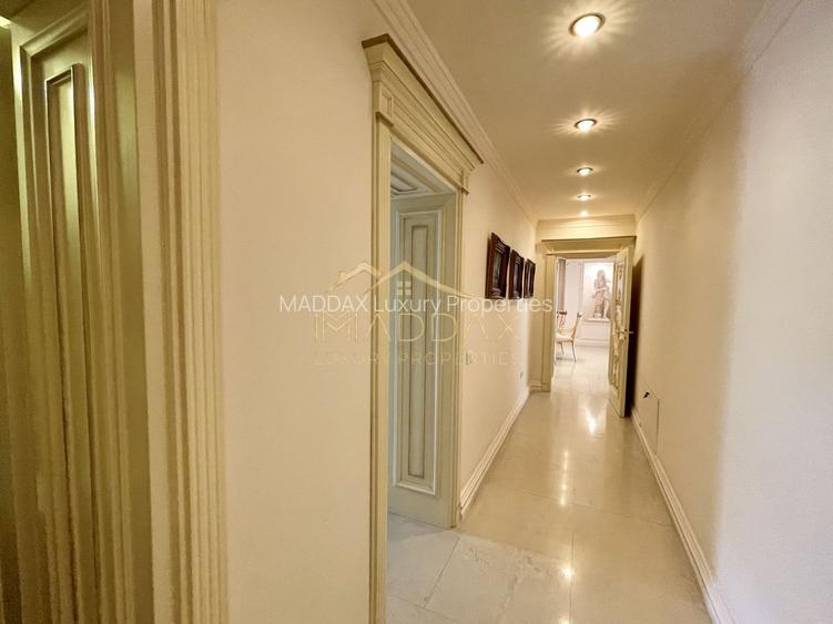 Impressive Villa *1500 SQM usable* 2613 SQM land / Open to the lake - 42