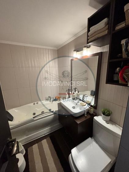 Vând apartament 3 camere Între Lacuri - 6