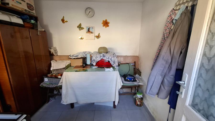 Casa 3 camere - constructie mixta + teren 200 mp (deschidere 8 ml ) - 8