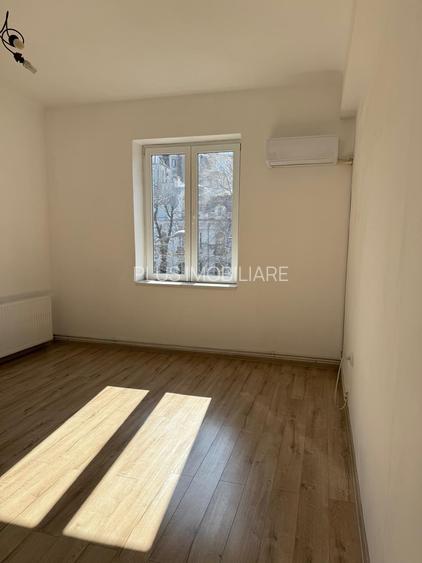 Apartament 3 camere  pretabil birou/ cabinet in zona Victoriei-Lascar Catargiu - 3
