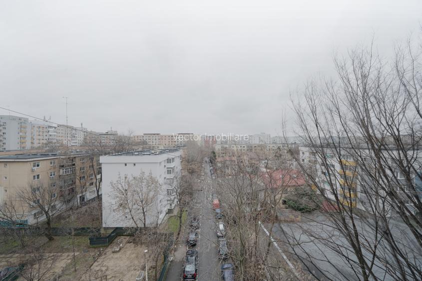 Decomandat*Mobilat si utilat modern*Malcoci 3*Etaj 6/10*Vedere spate*2 lifturi - 12