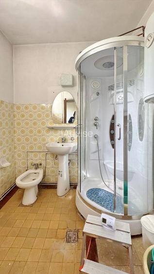 APARTAMET IN VILA  CU GRADINA - 15