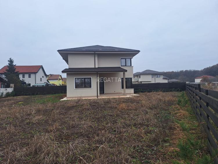 Casa individuala in complex de vile langa Mega Image 1000mp teren in folosinta - 5