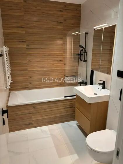 Apartament 2 Camere superb finisaje/mobila lux piscina exterioara - 9
