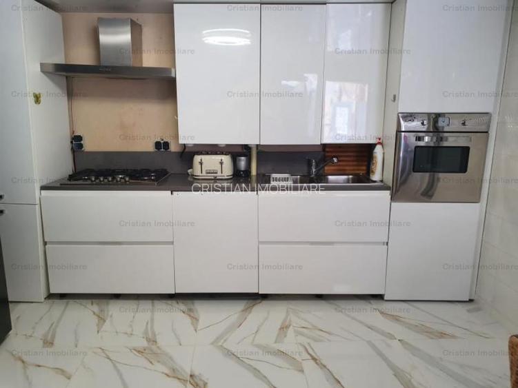 LUX 3 CAMERE zona Ultracentrala Finisaje Moderne 100mp utili - 4