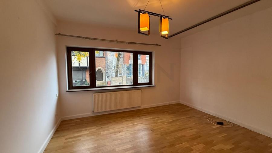 REA1026390 Apartament 3 camere Cartierul Primaverii