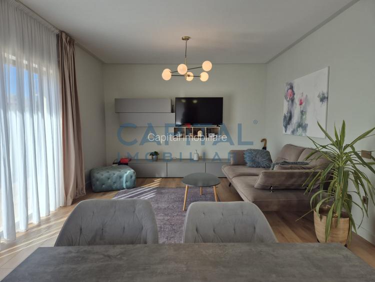  Casa superba la cheie, strada privata, central Dezmir.  - 17