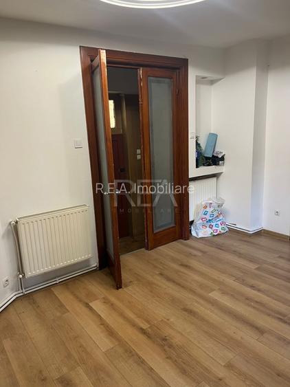 Apartament 5 camere în Vilă – Calea Călărașilor, 110mp, Ideal Sediu Firmă sau Ca - 5