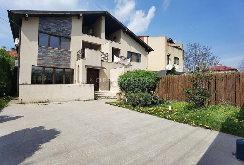 Vila de lux de închiriat în zona Pipera - 21