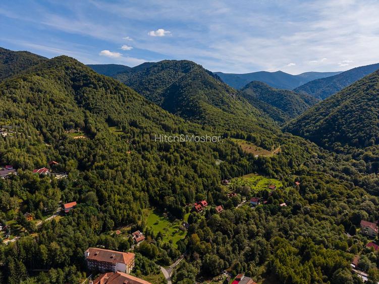 Pensiune de vanzare - Poiana Marului - Comision 0% - 17