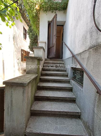 TITULESCU - langa Clinica 32 vanzare casa 230 mp - 20