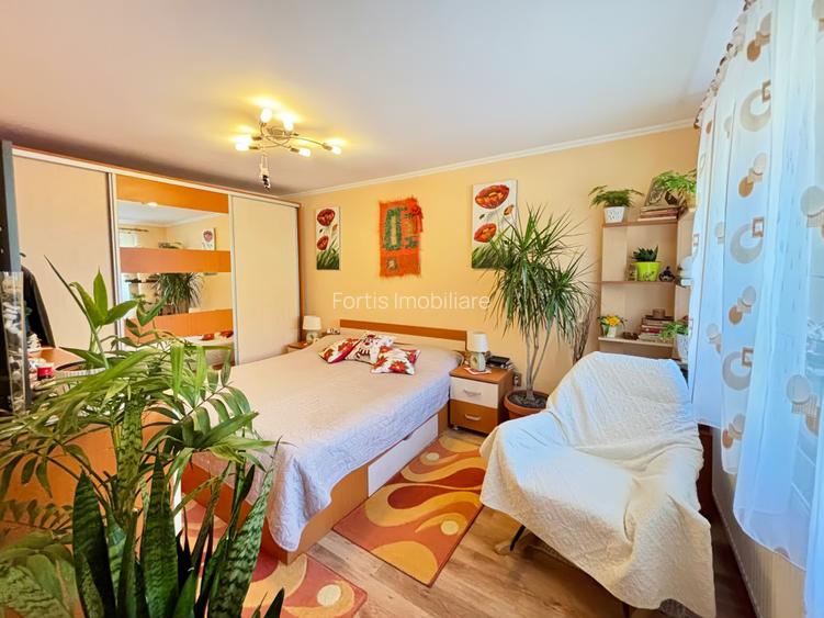 Apartament la casă ultracentral - 2 camere parțial mobilat - 4