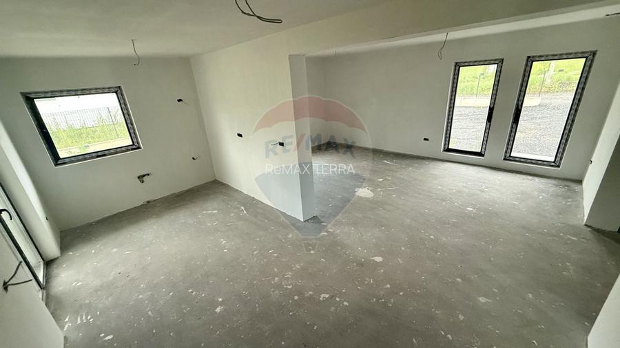 Casă nouă de vânzare zona Unguraș/Baia Sprie - 6