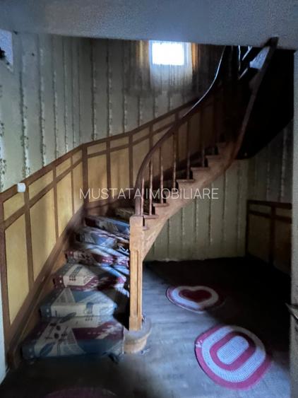 - COMISION ZERO - Casa P+1, Strada Scolilor nr 5 - 7