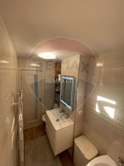 Apartament cu 3 camere de închiriat în zona Precista - 5