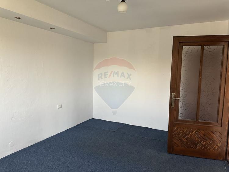 Casă / Vilă cu 2 camere de vânzare - 10