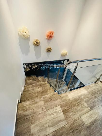 VILĂ TIP DUPLEX – PALAZU MARE VEDERE LA LAC 225000 € - 22