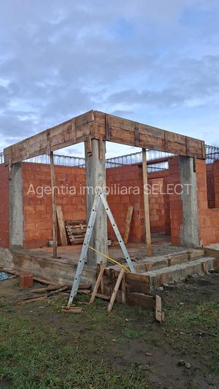 Vanzare casa noua in constructie cu autorizatie Stupini Brasov - 12